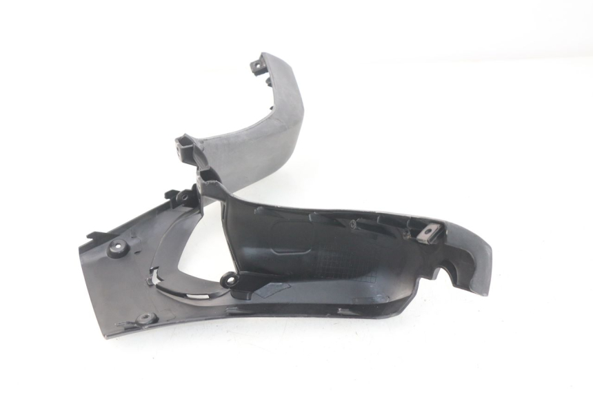 photo de COPERCHIO MANUBRIO ANTERIORE DAELIM S3 125 (2010 - 2017) - Zoom sullo stato d'uso