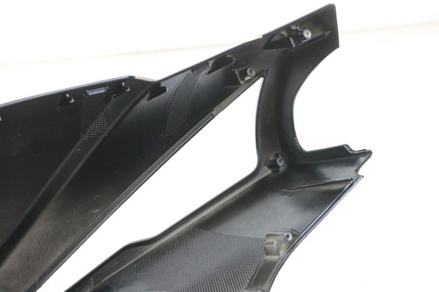 photo de COPRIMANUBRIO ANTERIORE JM MOTORS SANTANA EVO 50 (2024 - 2026) - Zoom sullo stato d'uso