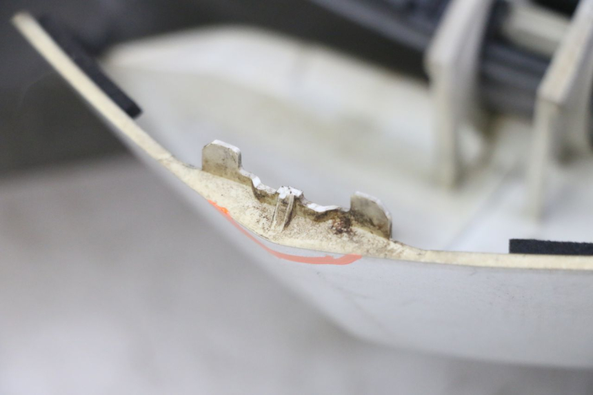 photo de COPRIMANUBRIO ANTERIORE PEUGEOT SATELIS 125 (2013 - 2018) - Vista d'insieme del prodotto