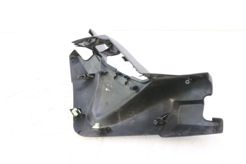photo de COPRIMANUBRIO ANTERIORE PEUGEOT SATELIS 125 (2006 - 2009) - Altra angolazione