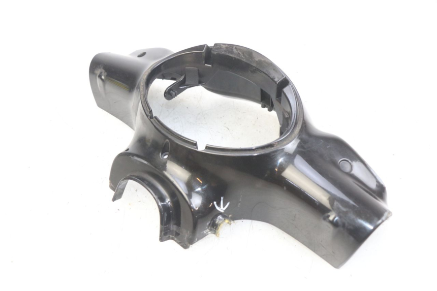 photo de COFANO MANUBRIO ANTERIORE APRILIA SCARABEO 100 (2003 - 2012) - Dettaglio del componente