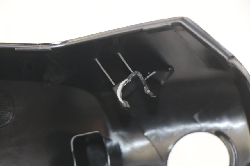 photo de COFANO MANUBRIO ANTERIORE MBK SKYCRUISER 125 (2010 - 2013) - Altra angolazione