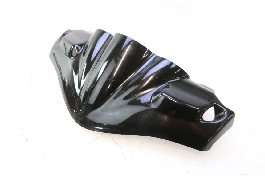 photo de COPRIMANUBRIO ANTERIORE PEUGEOT SPEEDFIGHT 2 AC 50 (2000 - 2009) - Primo piano tecnico