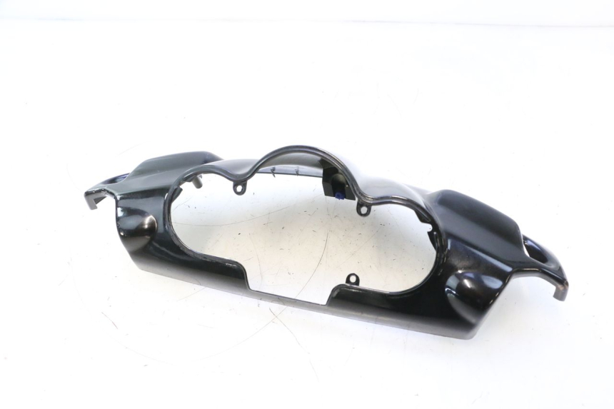photo de COPRIMANUBRIO ANTERIORE PEUGEOT SPEEDFIGHT 2 AC 50 (2000 - 2009) - Dettagli dei punti di fissaggio