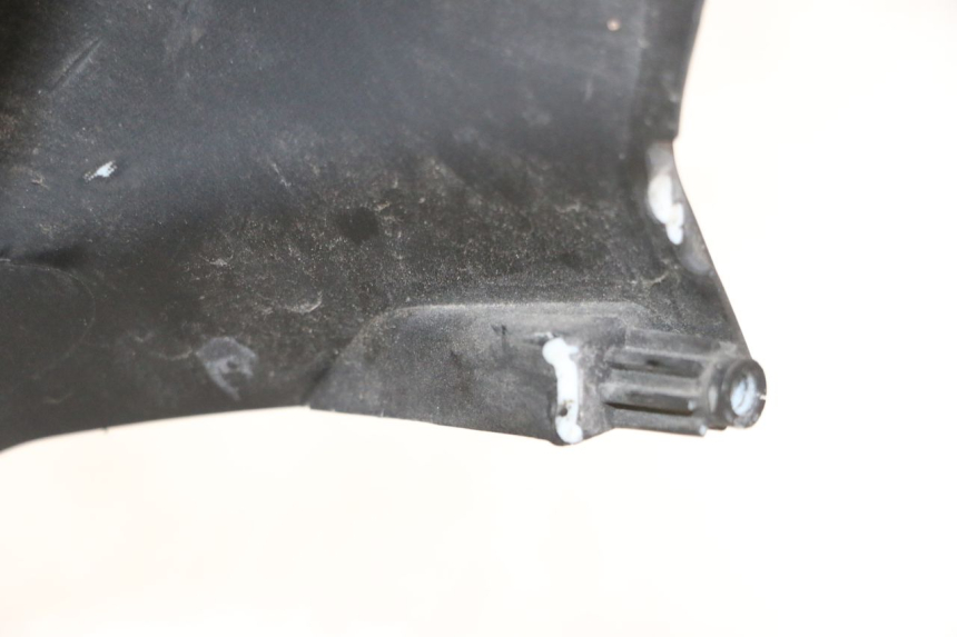 photo de COPRIMANUBRIO ANTERIORE PEUGEOT SPEEDFIGHT 4 4T EFI 50 (2021 - 2025) - Altra angolazione