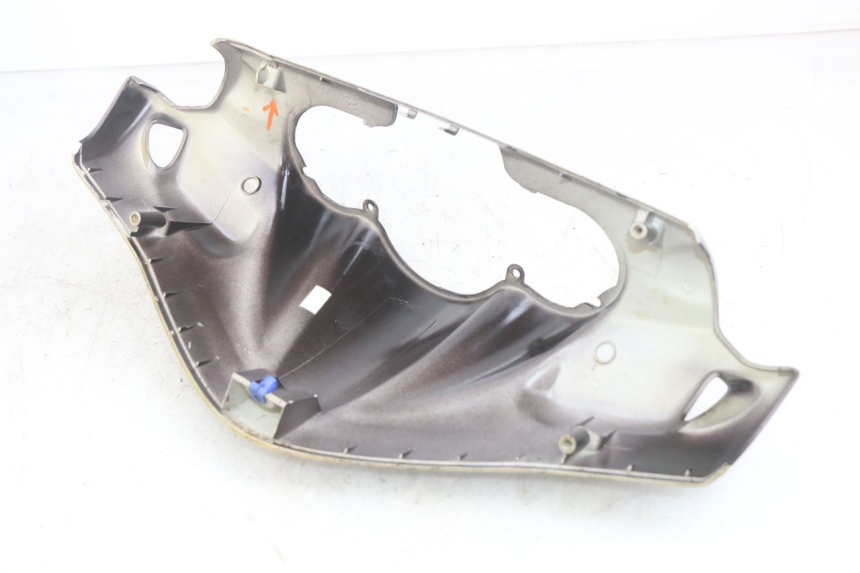 photo de COFANO MANUBRIO ANTERIORE PEUGEOT SPEEDFIGHT LC 50 (1996 - 2002) - Zoom sullo stato d'uso