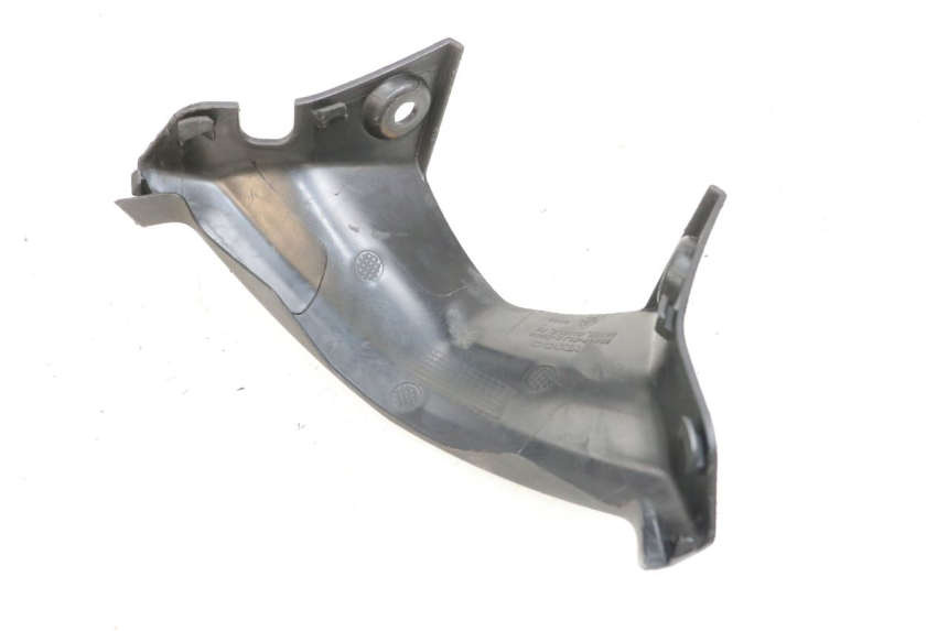 photo de COPRIMANUBRIO ANTERIORE KYMCO SUPER 8 4T 50 (2021 - 2024) - Zoom sullo stato d'uso