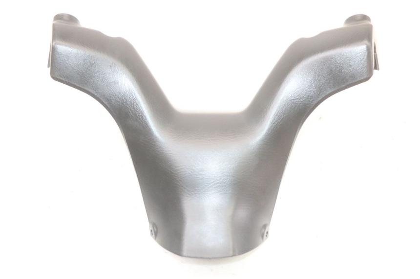 photo de COPRIMANUBRIO ANTERIORE SUZUKI BURGMAN 125 (2018 - 2021) - Dettaglio del componente