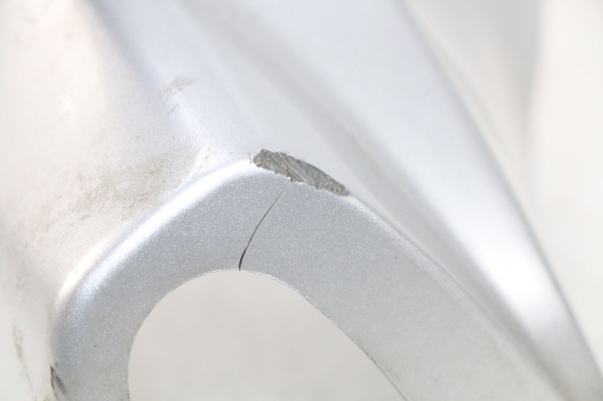 photo de COPERCHIO MANUBRIO ANTERIORE SYM SYMPHONY 50 (2009 - 2015) - Dettaglio del componente