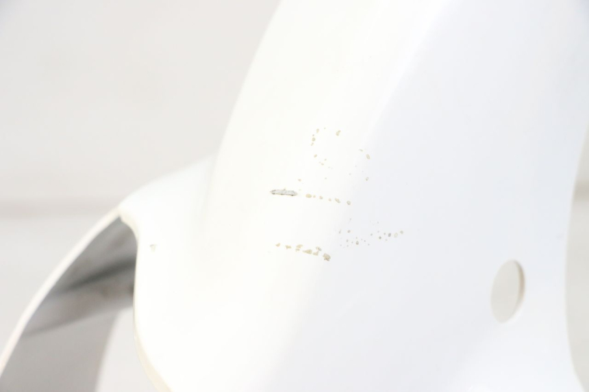 photo de COPRIMANUBRIO ANTERIORE PEUGEOT TWEET PRO EFI 4T 50 (2021 - 2022) - Dettaglio del componente