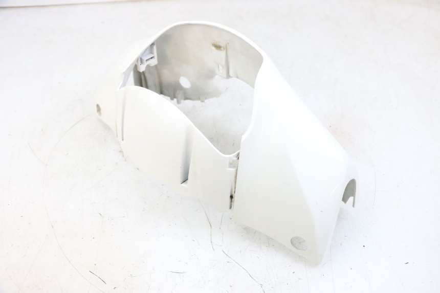 photo de COPRIMANUBRIO ANTERIORE PEUGEOT TWEET PRO EFI 4T 50 (2021 - 2022) - Dettagli dei punti di fissaggio