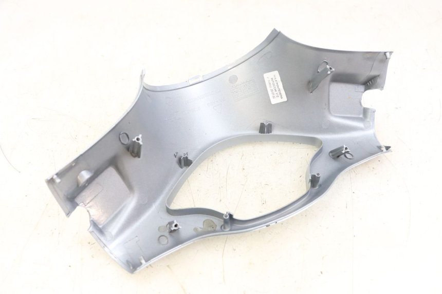 photo de COFANO ANTERIORE PIAGGIO VESPA PRIMAVERA 4T 50 (2021 - 2024) - Marcature e riferimenti originali