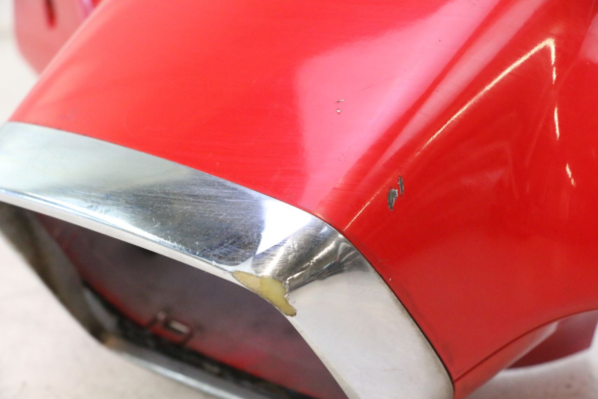 photo de COFANO MANUBRIO ANTERIORE PIAGGIO VESPA S 2T 50 (2007 - 2014) - Zoom sui componenti