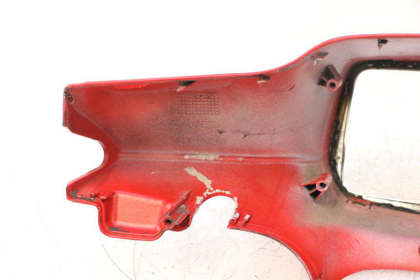 photo de COFANO MANUBRIO ANTERIORE PIAGGIO VESPA S 2T 50 (2007 - 2014) - Altra angolazione
