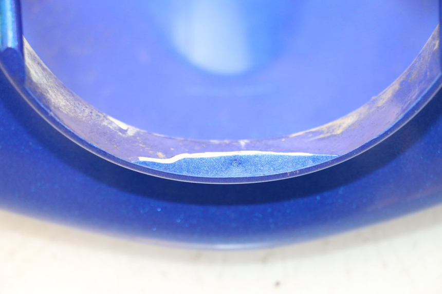 photo de COPERCHIO MANUBRIO ANTERIORE PEUGEOT VIVACITY 50 (1998 - 2003) - Zoom sullo stato d'uso