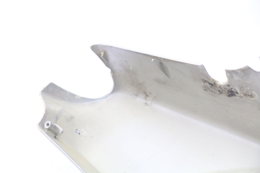 photo de COPERCHIO MANUBRIO ANTERIORE PEUGEOT VIVACITY 100 (1999 - 2008) - Altra angolazione