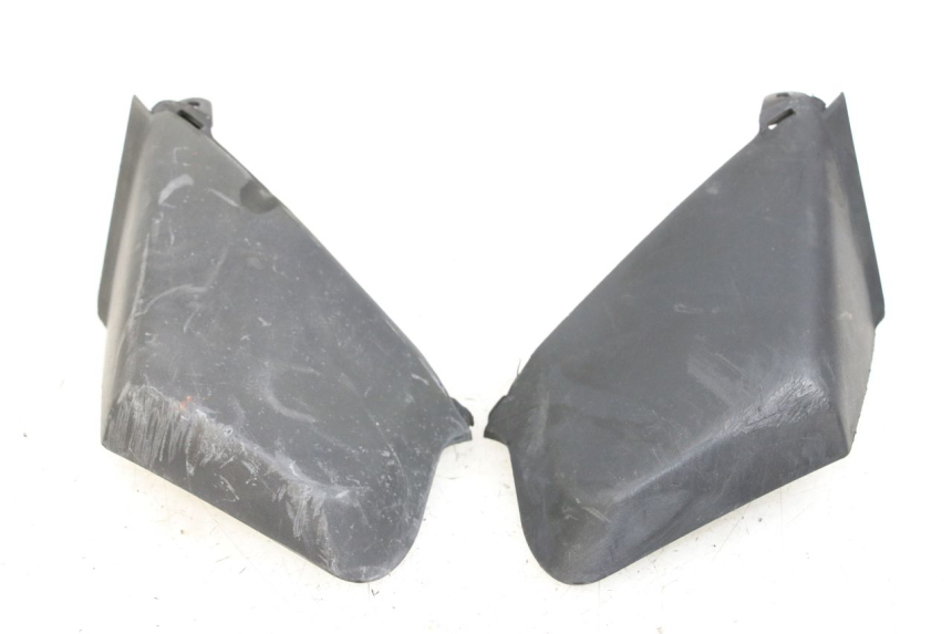 photo de COFANO MANUBRIO ANTERIORE YAMAHA XMAX X-MAX 125 (2006 - 2009) - Vista principale