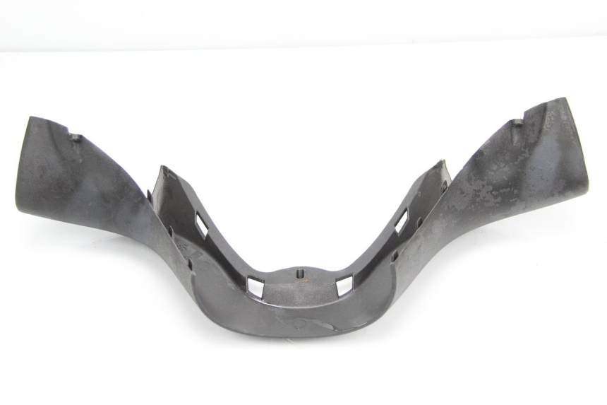 photo de COFANO MANUBRIO ANTERIORE PIAGGIO X9 125 (2000 - 2003) - Primo piano tecnico