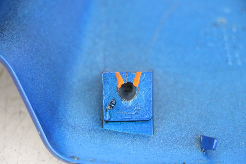 photo de COPRIMANUBRIO ANTERIORE YAMAHA BW'S NG NEXT GENERATION 50 (1996 - 2003) - Dettagli dei punti di fissaggio