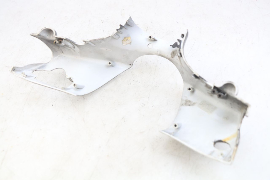 photo de COFANO MANUBRIO ANTERIORE PIAGGIO ZIP 2T 50 (2009 - 2019) - Stato della superficie e materiale
