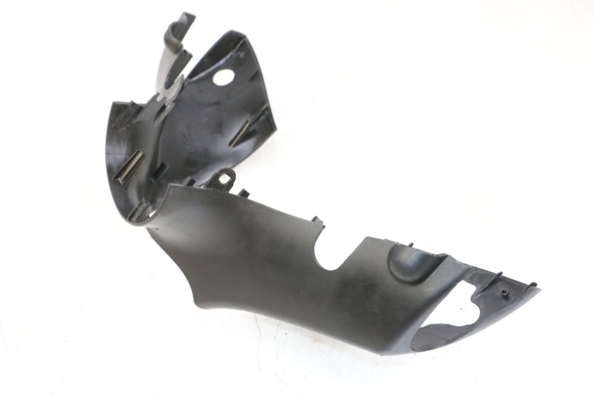 photo de COFANO MANUBRIO ANTERIORE PIAGGIO ZIP 2T 50 (2009 - 2019) - Altra angolazione