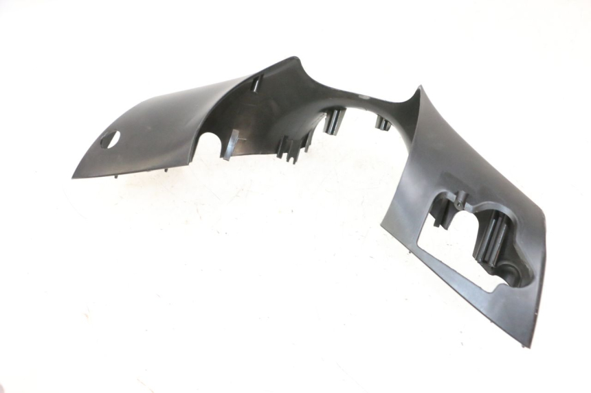 photo de COFANO MANUBRIO ANTERIORE PIAGGIO ZIP 2T 50 (2009 - 2019) - Vista d'insieme del prodotto