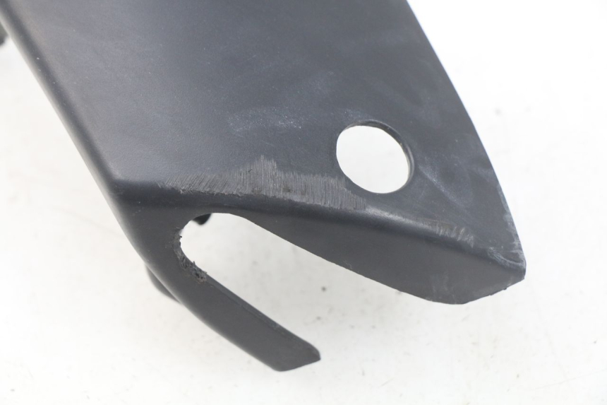 photo de COFANO MANUBRIO ANTERIORE PIAGGIO ZIP 4T 50 (2018 - 2020) - Vista d'insieme del prodotto