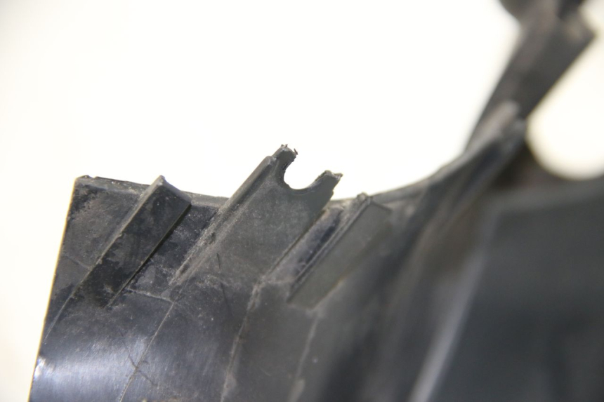 photo de COFANO MANUBRIO ANTERIORE PIAGGIO ZIP 4T 50 (2018 - 2020) - Zoom sullo stato d'uso