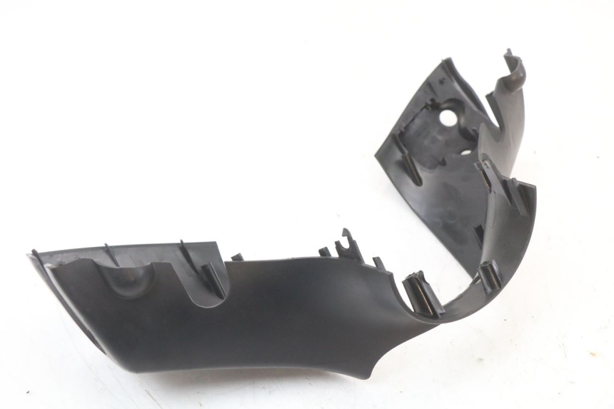 photo de COFANO MANUBRIO ANTERIORE PIAGGIO ZIP 4T 50 (2018 - 2020) - Vista d'insieme del prodotto