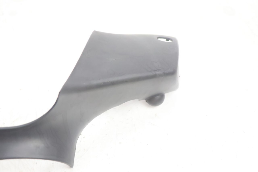 photo de COPRIMANUBRIO ANTERIORE PIAGGIO ZIP IGET 4T 50 (2021 - 2023) - Zoom sullo stato d'uso