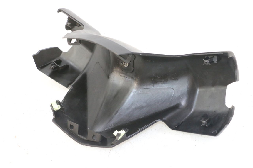 photo de COPRIMANUBRIO PEUGEOT CITYSTAR 50 (2013 - 2017) - Dettagli dei punti di fissaggio