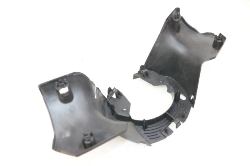 photo de COPRIMANUBRIO PEUGEOT CITYSTAR 50 (2013 - 2017) - Stato della superficie e materiale