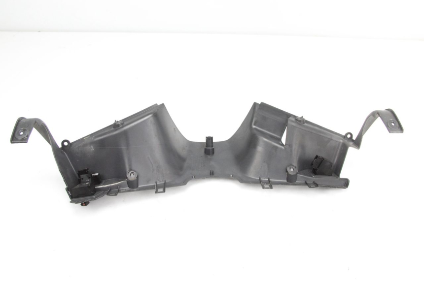 photo de COPERCHIO MANUBRIO COMANDI HONDA FES PANTHEON 125 (2003 - 2007) - Dettaglio del componente