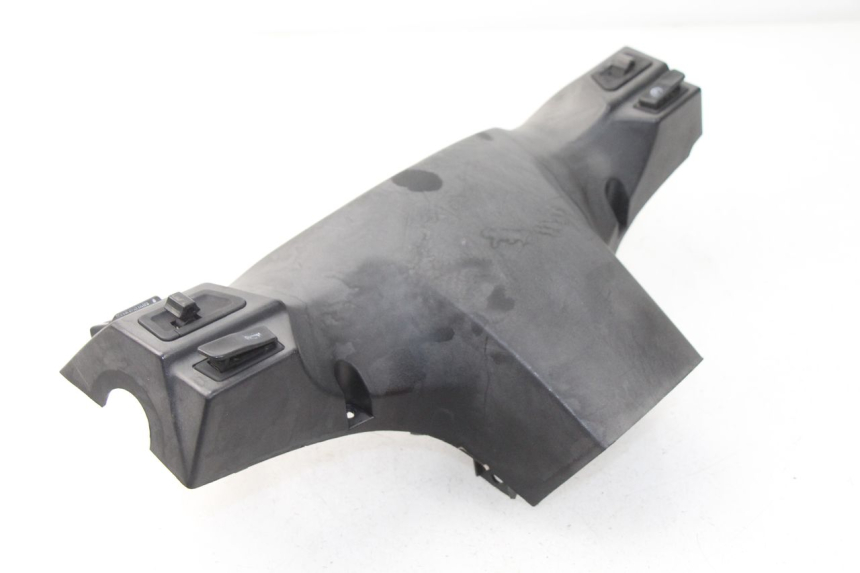 photo de COPERCHIO MANUBRIO COMANDI SYM FIDDLE 2 50 (2008 - 2013) - Primo piano tecnico