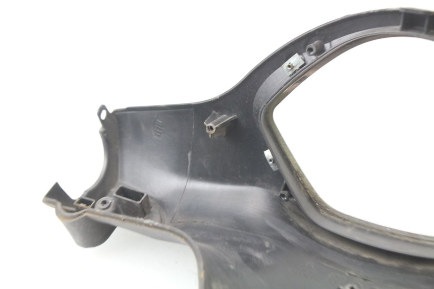 photo de Copri manubrio con comandi PIAGGIO LIBERTY 125 (2009 - 2013) - Zoom sullo stato d'uso