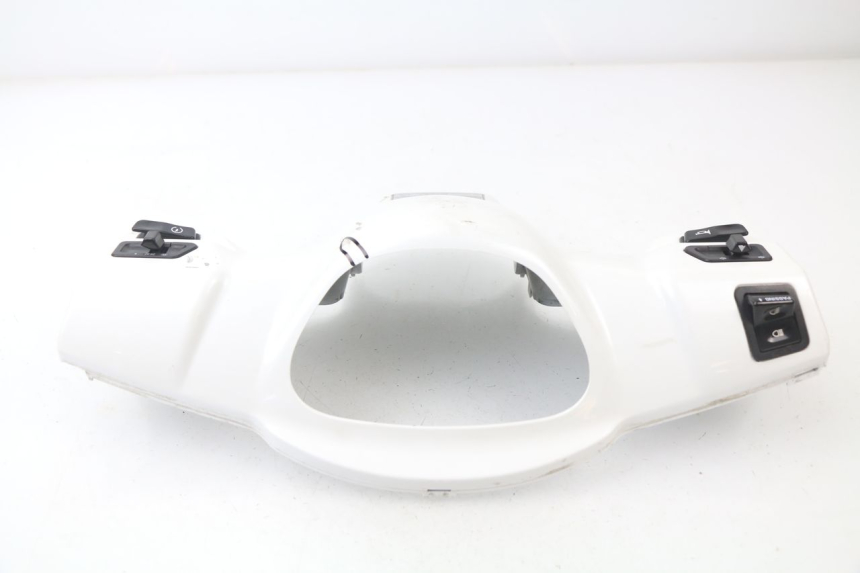 photo de Copri manubrio con comandi KYMCO LIKE 2T 50 (2009 - 2018) - Zoom sui componenti