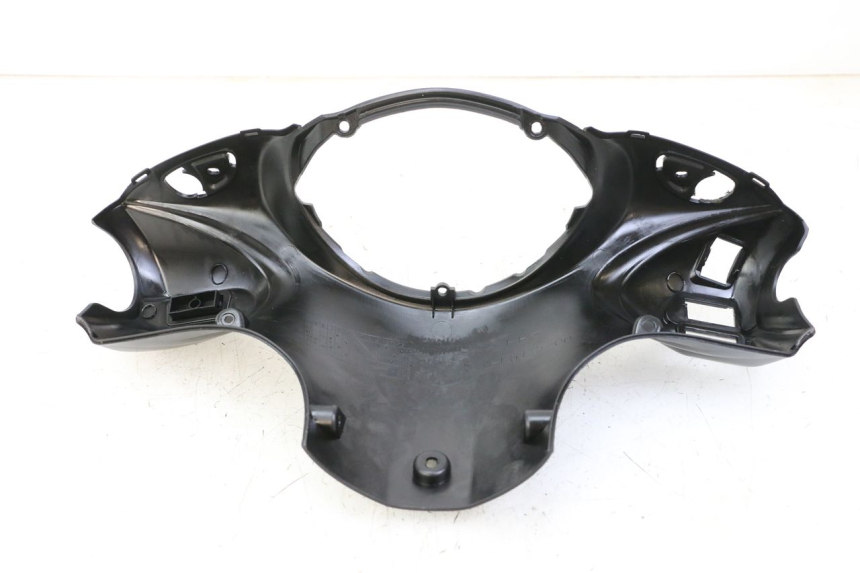 photo de COPERCHIO MANUBRIO COMANDI MBK OVETTO ONE 2T 50 (2013 - 2017) - Zoom sullo stato d'uso