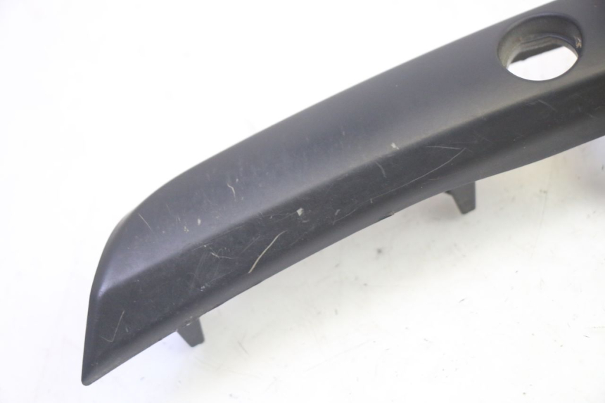 photo de COPRIMANUBRIO COMMUTATORE PIAGGIO MP3 HPE 350 (2018 - 2020) - Primo piano tecnico