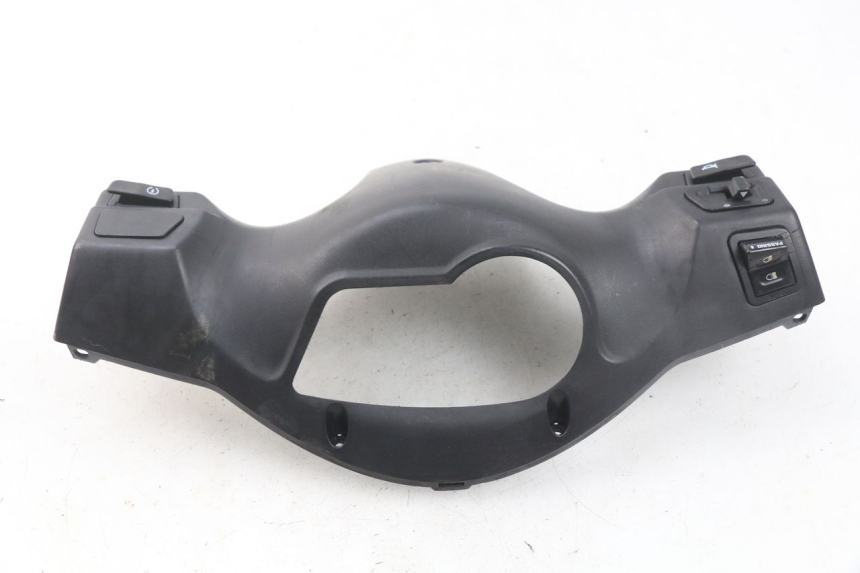 photo de COPERCHIO MANUBRIO COMANDI SYM ORBIT 2 4T 50 (2018 - 2022) - Zoom sullo stato d'uso