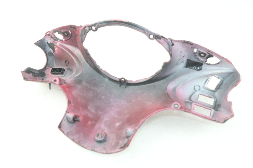 photo de COPERCHIO MANUBRIO COMANDI MBK OVETTO ONE 2T 50 (2013 - 2017) - Altra angolazione