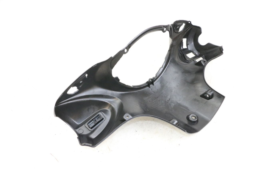 photo de COPERCHIO MANUBRIO COMANDI MBK OVETTO ONE 2T 50 (2013 - 2017) - Dettaglio del componente