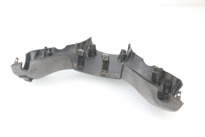 photo de COPERCHIO MANUBRIO COMANDI GILERA STALKER 50 (1997 - 2005) - Zoom sullo stato d'uso