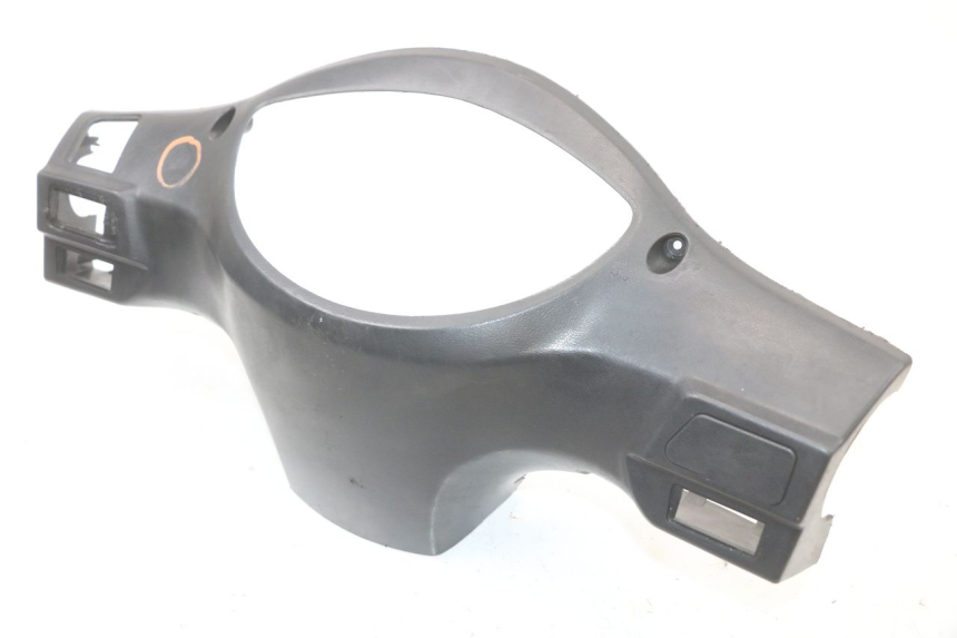 photo de COPRIMANUBRIO COMMUTATORE PEUGEOT TWEET 125 (2018 - 2021) - Zoom sullo stato d'uso