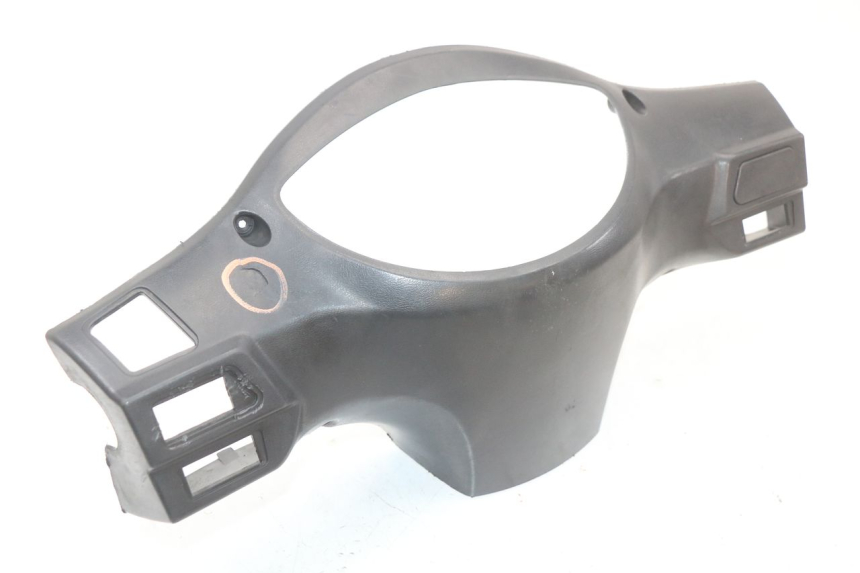 photo de COPRIMANUBRIO COMMUTATORE PEUGEOT TWEET 125 (2018 - 2021) - Primo piano tecnico