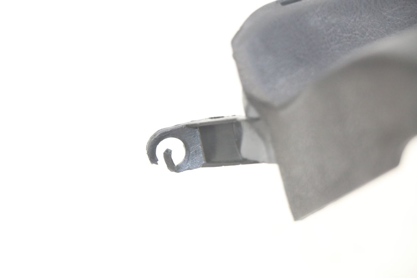 photo de MANOPOLE COPRIMANUBRIO YAMAHA XMAX X-MAX 125 (2006 - 2009) - Ricambio usato controllato