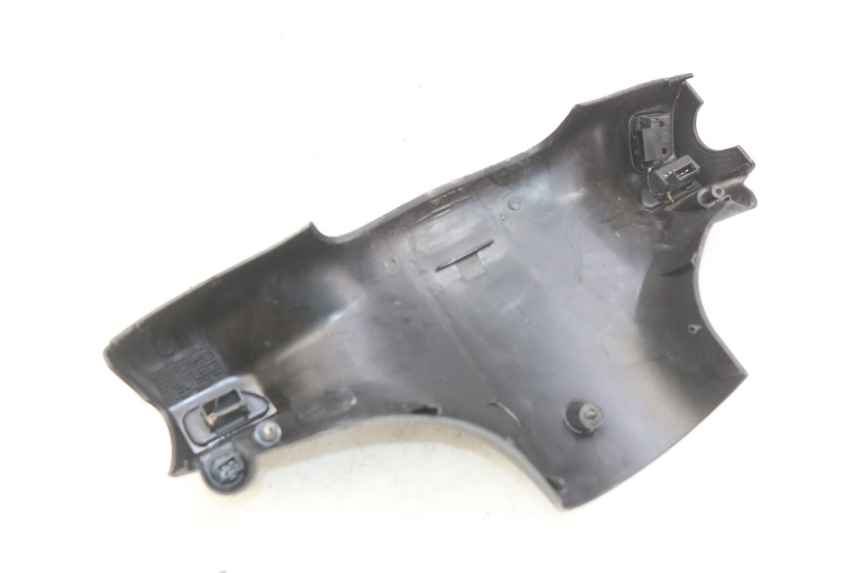 photo de MANOPOLE DEL MANUBRIO E COMANDI PIAGGIO ZIP 2T 50 (2009 - 2019) - Altra angolazione