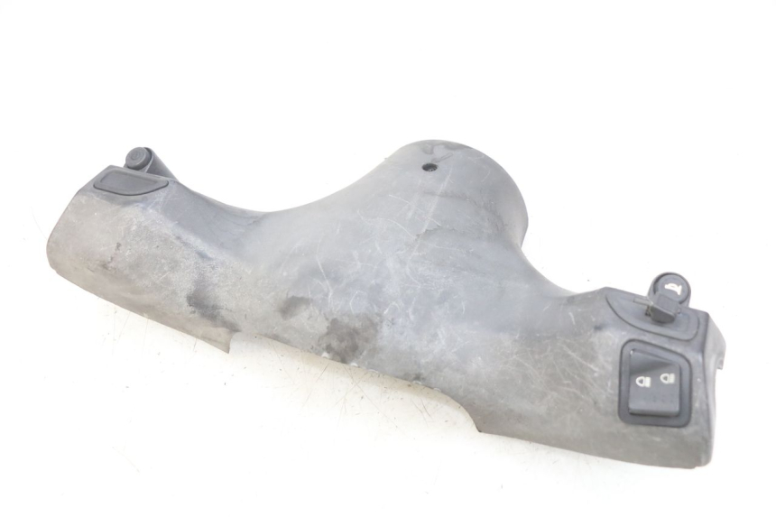 photo de MANOPOLE DEL MANUBRIO E COMANDI PIAGGIO ZIP 2T 50 (2009 - 2019) - Primo piano tecnico