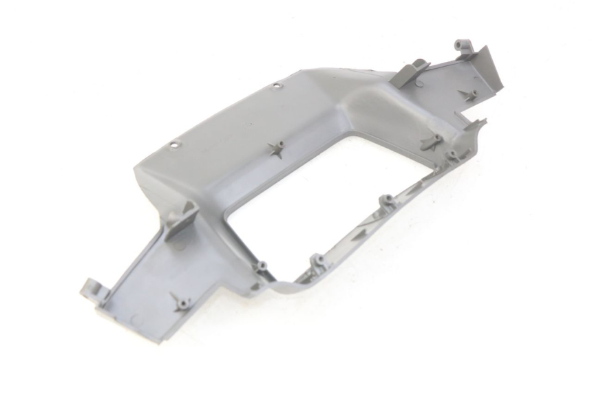 photo de COUVRE MANUBRIO SUZUKI CP 80 (1985 - 1996) - Dettaglio del componente