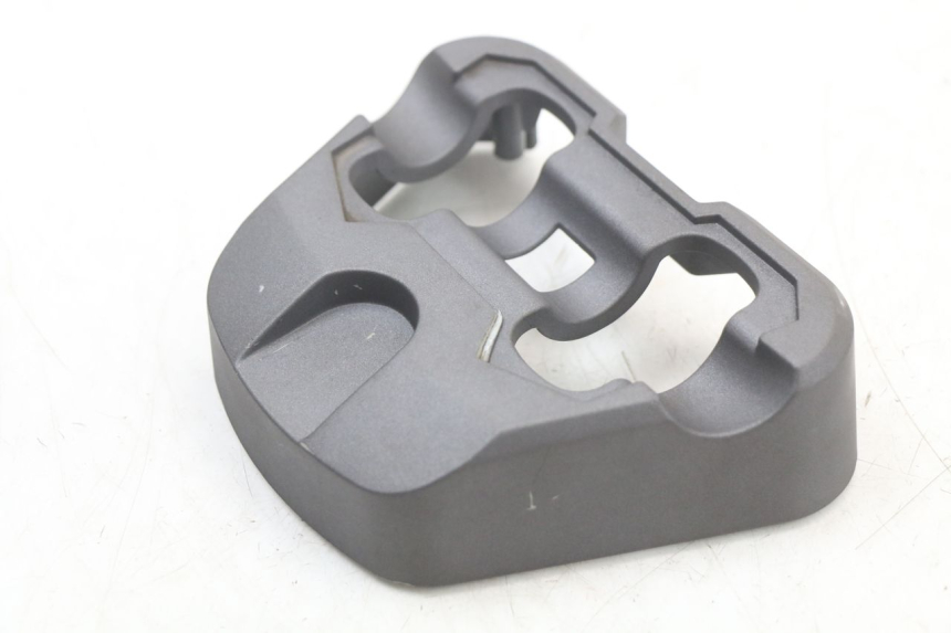 photo de COUVRE MANUBRIO SYM CROX 4T 50 (2016 - 2023) - Altra angolazione