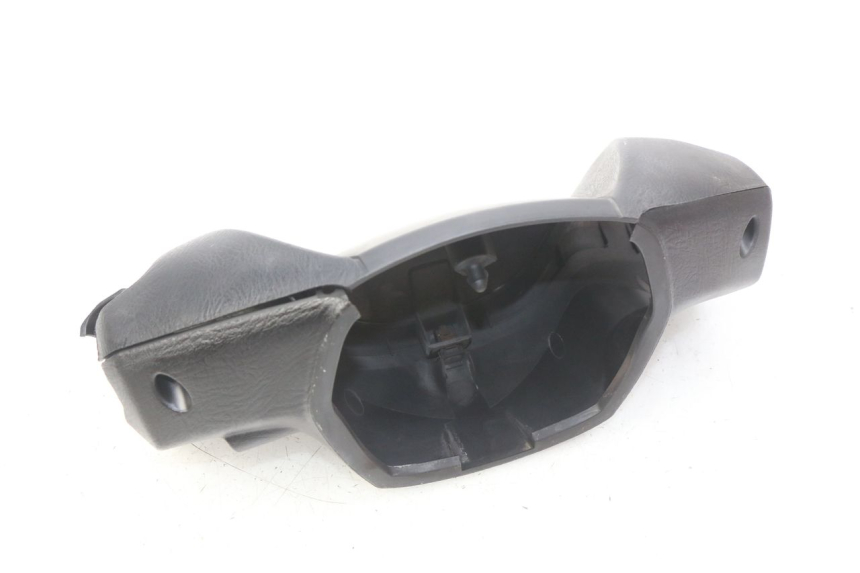 photo de COUVRE MANUBRIO HONDA FES S-WING SWING ABS 125 (2007 - 2015) - Zoom sullo stato d'uso